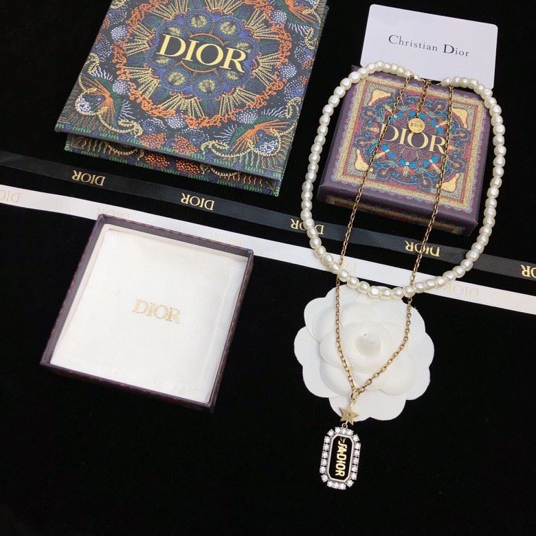 Christian Dior Necklaces